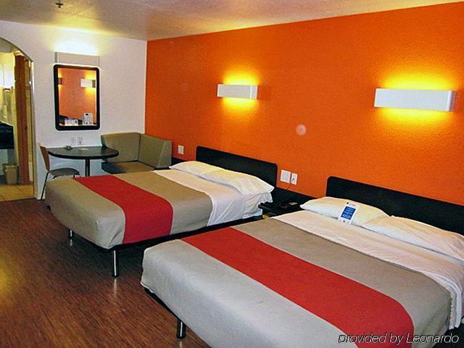Motel 6-Edinburg, Tx Esterno foto
